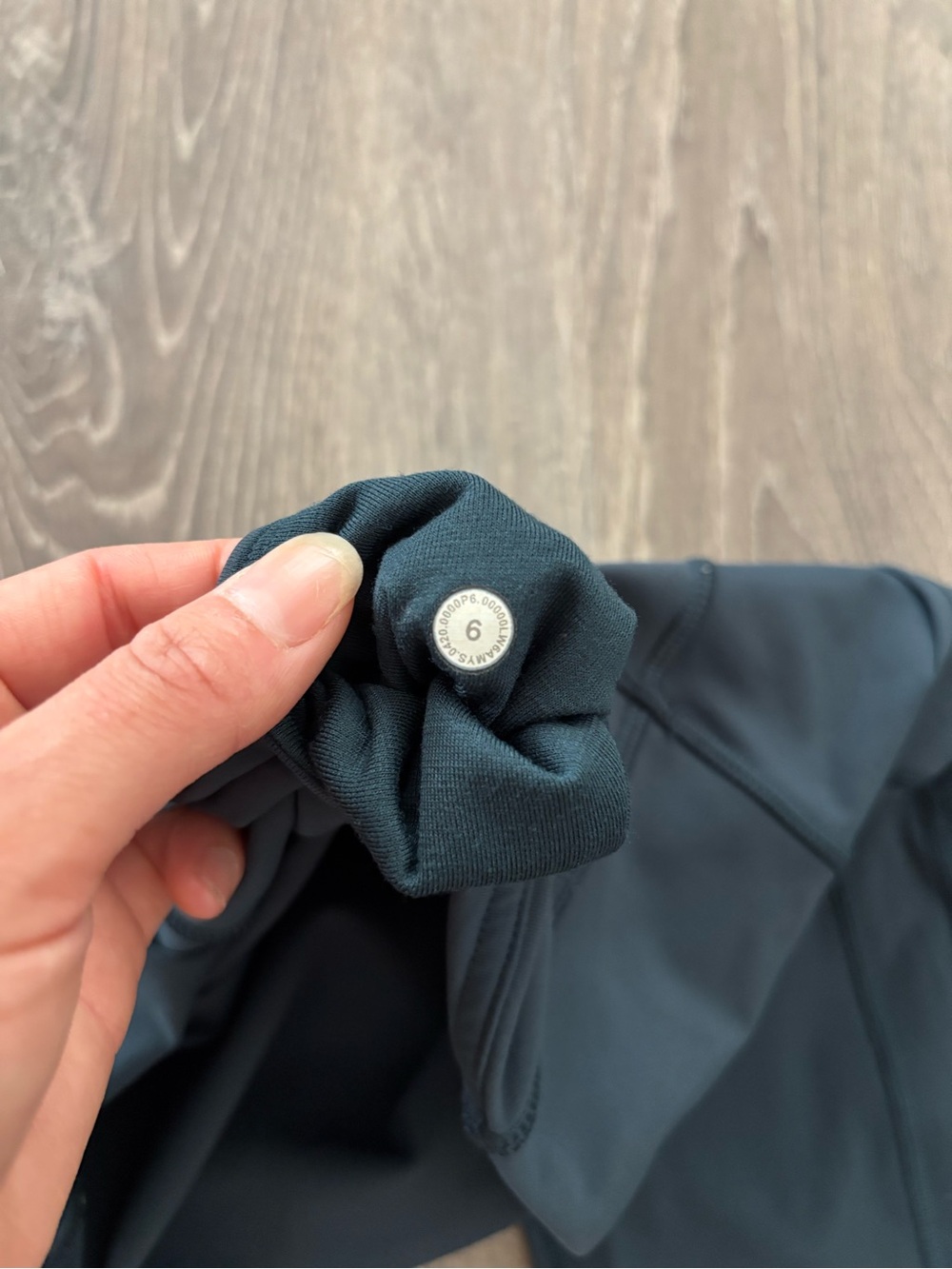 Lululemon Leggings w/pockets (6) - Picture 3 of 6